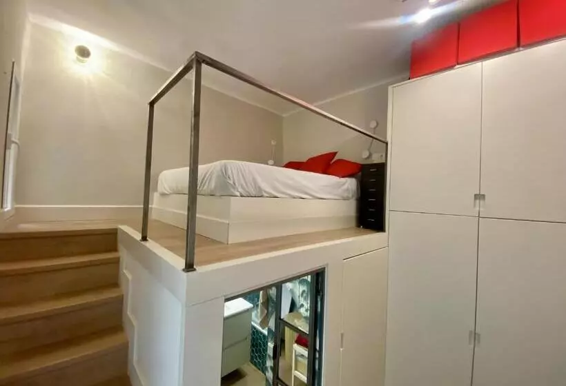For You Rentals Apartment With Beautiful Private Terrace In The Center Of Madrid Car19