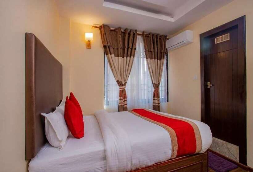 هتل Airport Deepshree