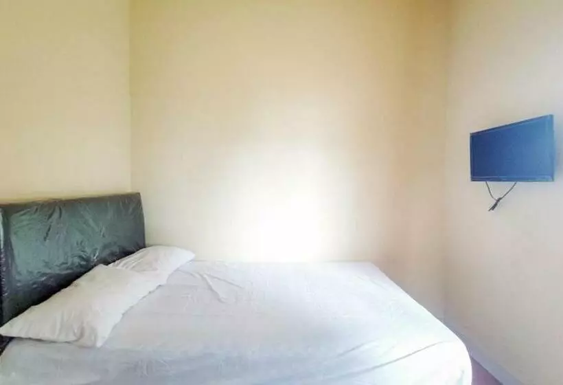 ホテル Chandra Graha Guesthouse Palu