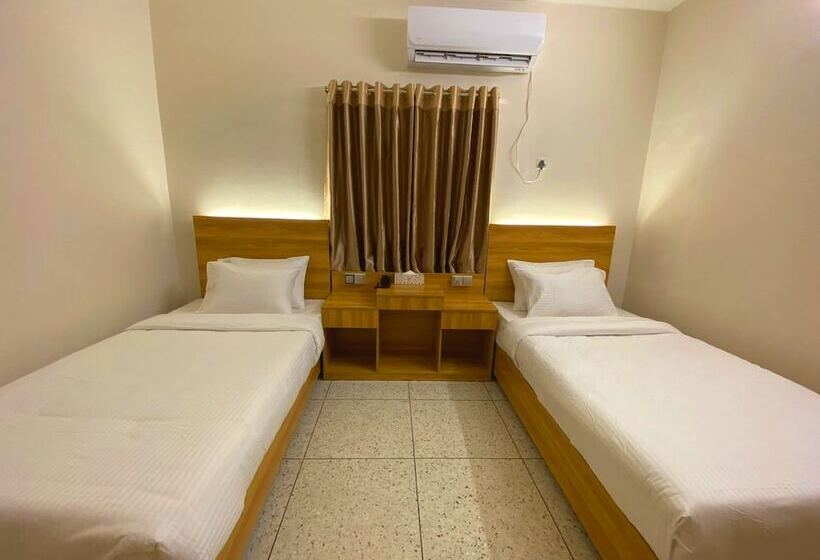 هتل Crown Palace Residence