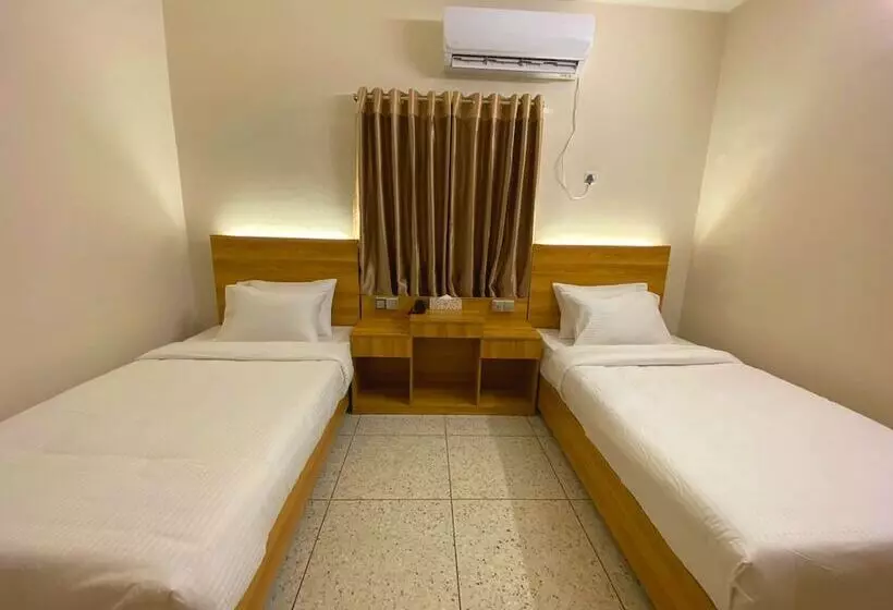 هتل Crown Palace Residence