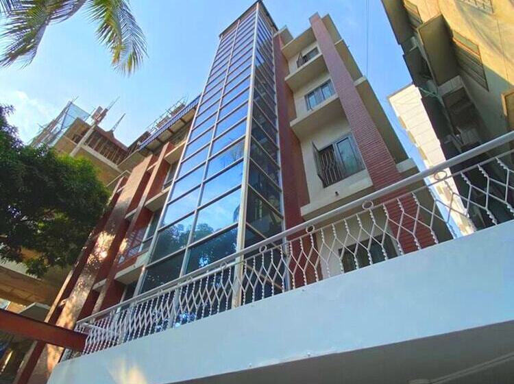 هتل Crown Palace Residence