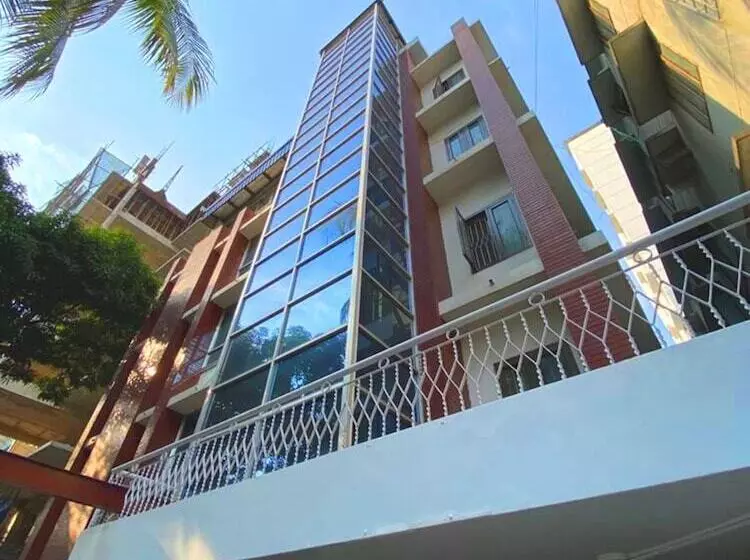 هتل Crown Palace Residence