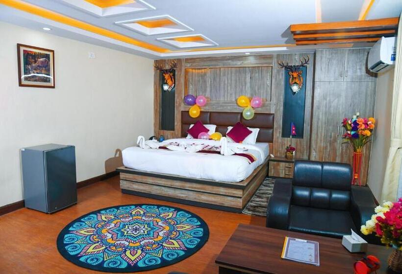 هتل Airport Deepshree