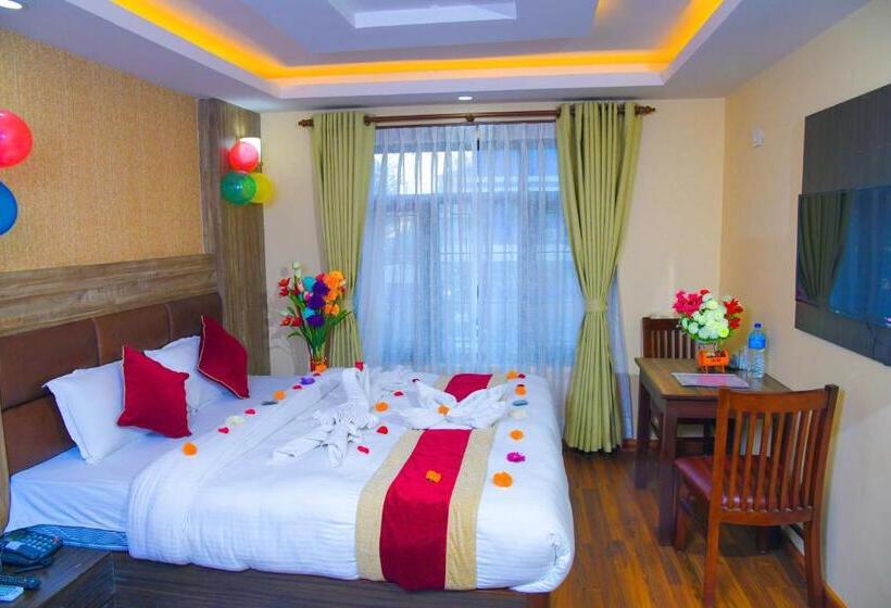 هتل Airport Deepshree