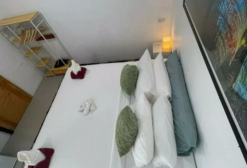 ホテル Laewan Guesthouse