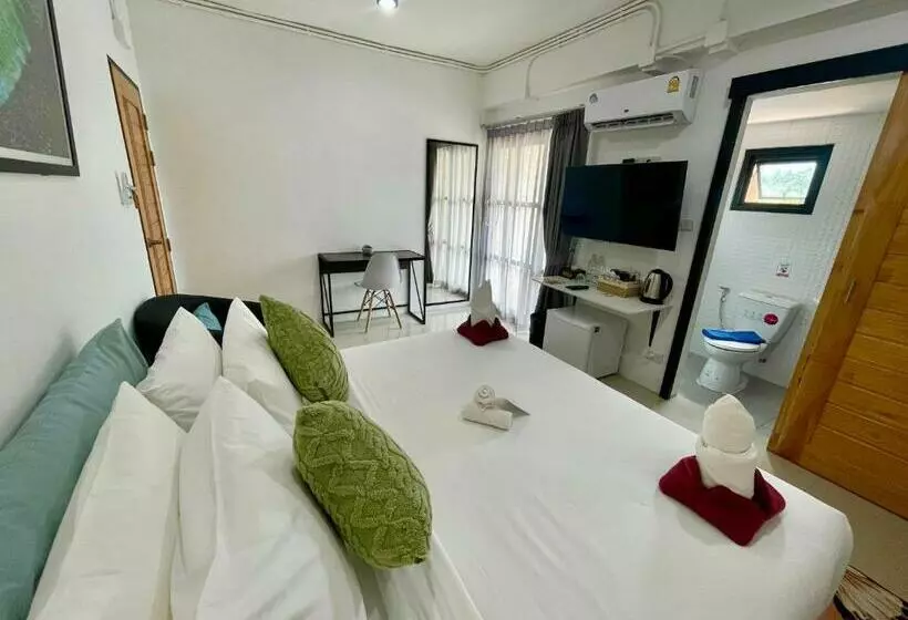 ホテル Laewan Guesthouse