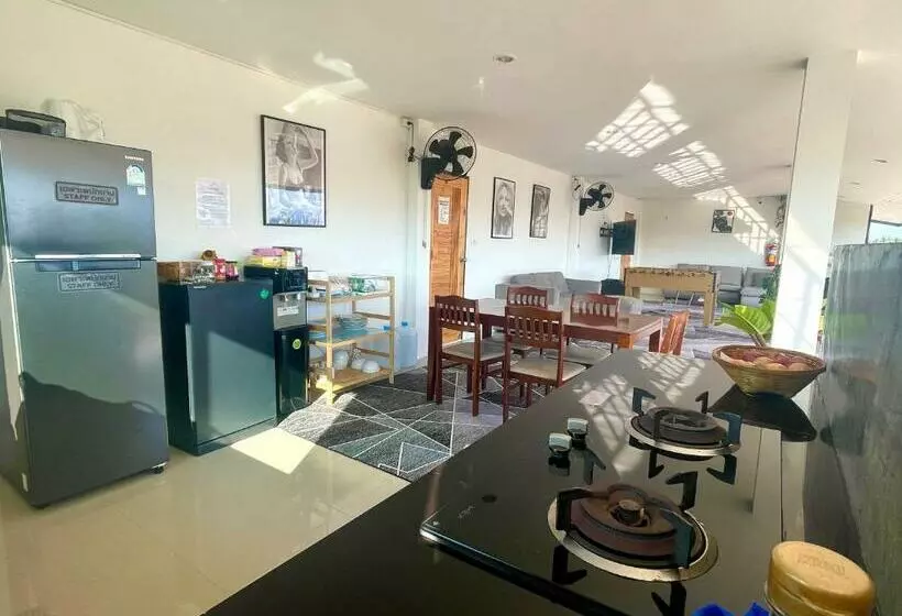 ホテル Laewan Guesthouse