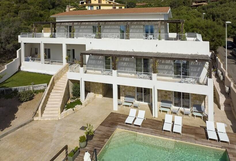 בית מלון כפרי Mercury Beach