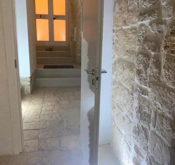 Hotelli Pietrabianca Suite