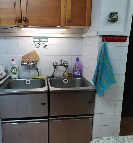 پانسیون Guest House Yanita