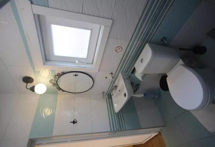 پانسیون Guest House Yanita
