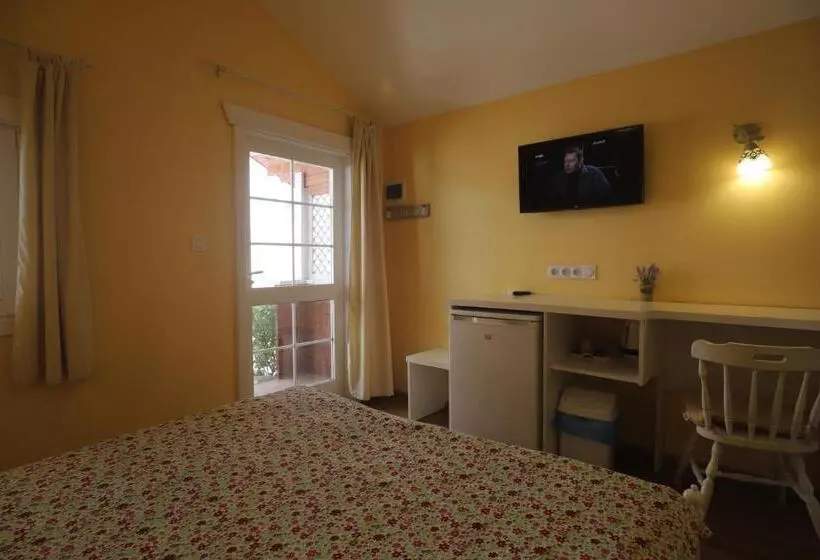 پانسیون Guest House Yanita
