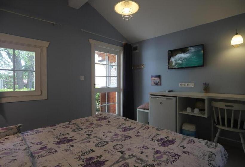 پانسیون Guest House Yanita