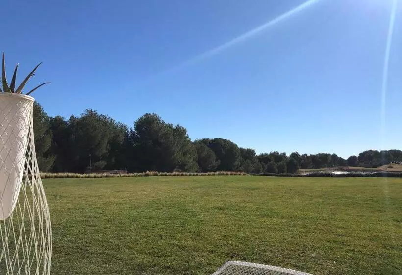 Villa Martin Stone  Las Colinas Golf Country