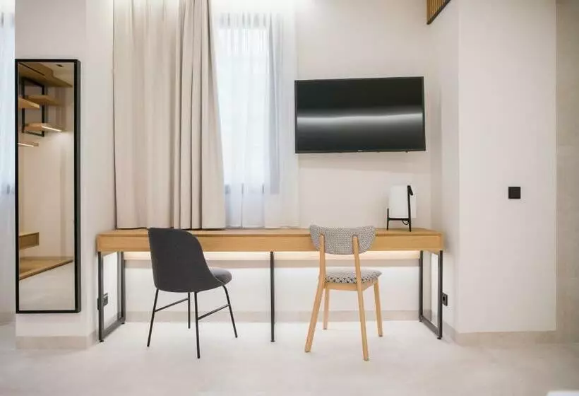 Hotelli Myr Puerta Serranos