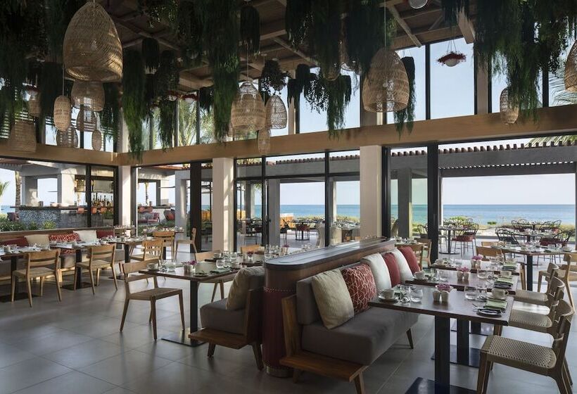 هتل The Ritz Carlton Residences, Turks & Caicos