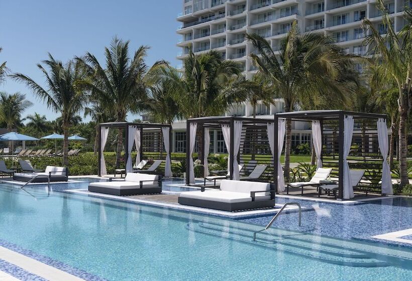 هتل The Ritz Carlton Residences, Turks & Caicos