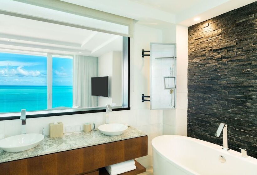 هتل The Ritz Carlton Residences, Turks & Caicos
