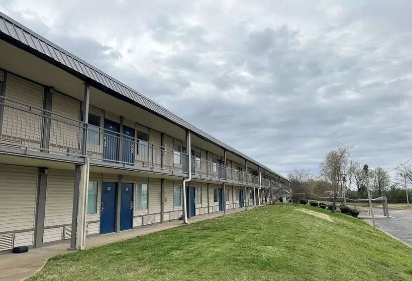 Motel 6 Forrest City Ar