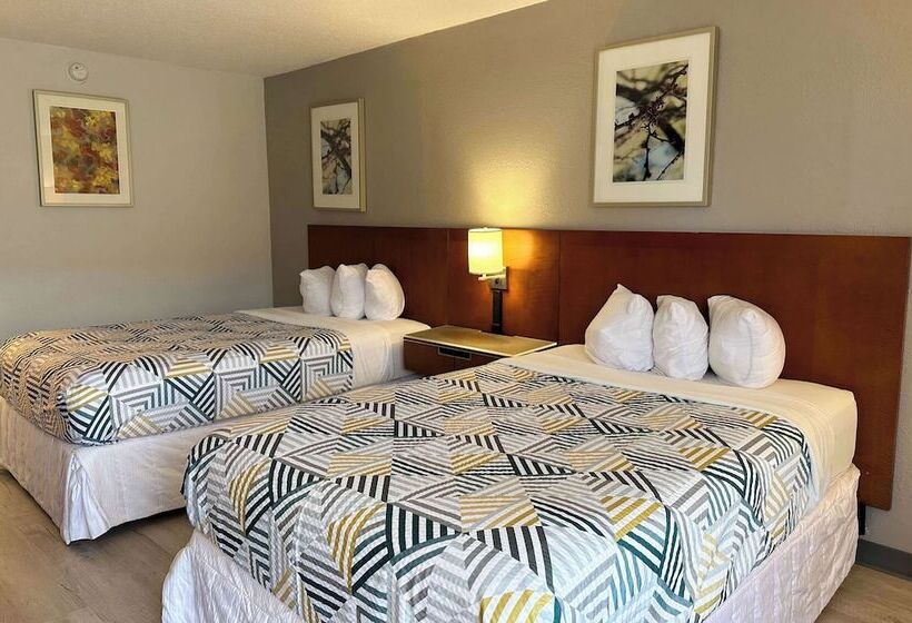 Motel 6 Forrest City Ar