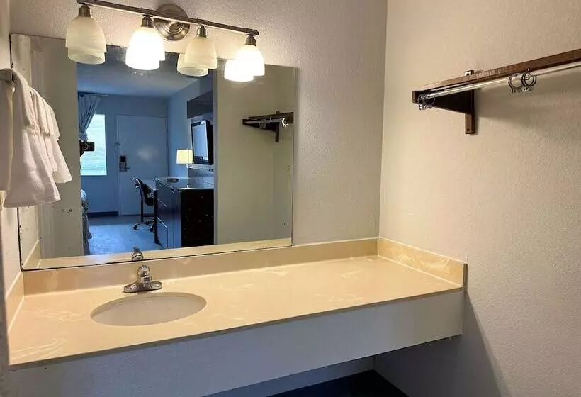 Motel 6 Forrest City Ar