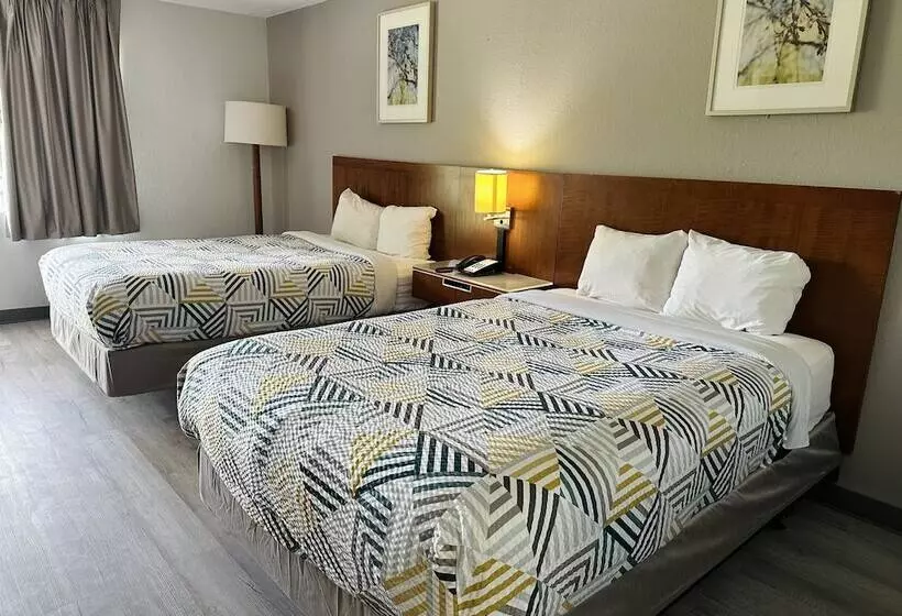 Motel 6 Forrest City Ar