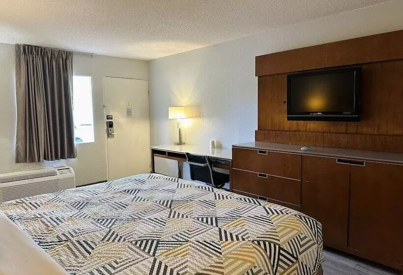 Motel 6 Forrest City Ar