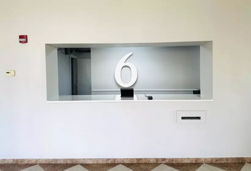 Motel 6 Forrest City Ar