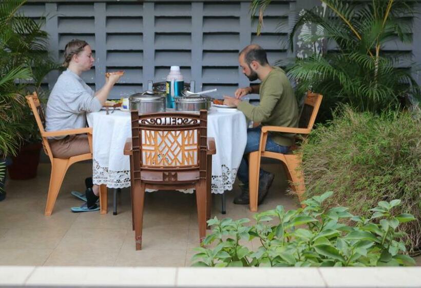 ホテル West Orange Lodge