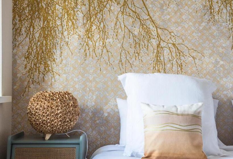 Maison   L Outsider   Forêt