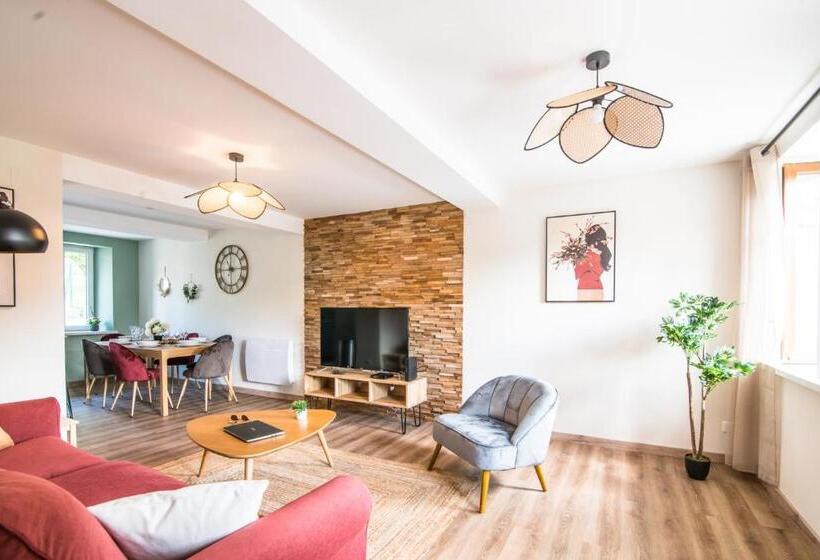 Maison   L Outsider   Forêt