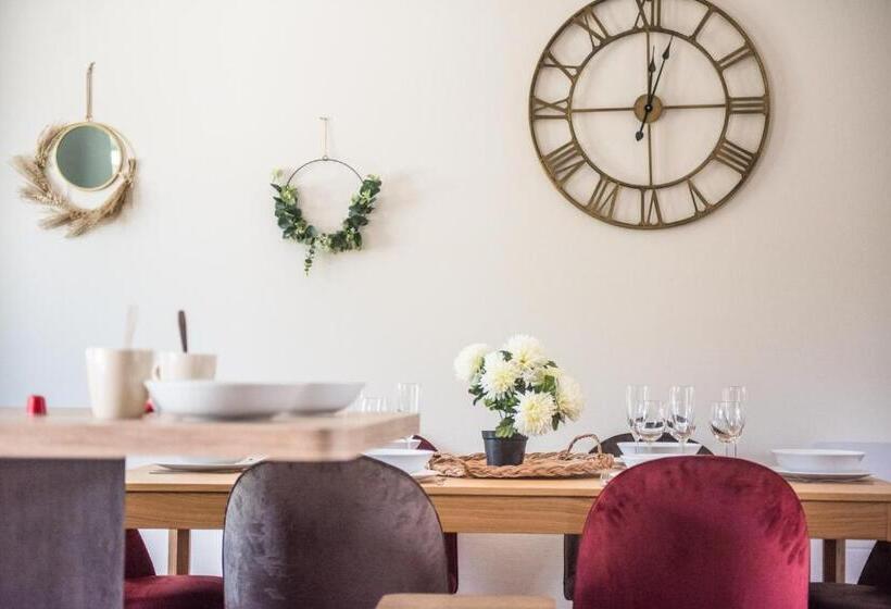 Maison   L Outsider   Forêt