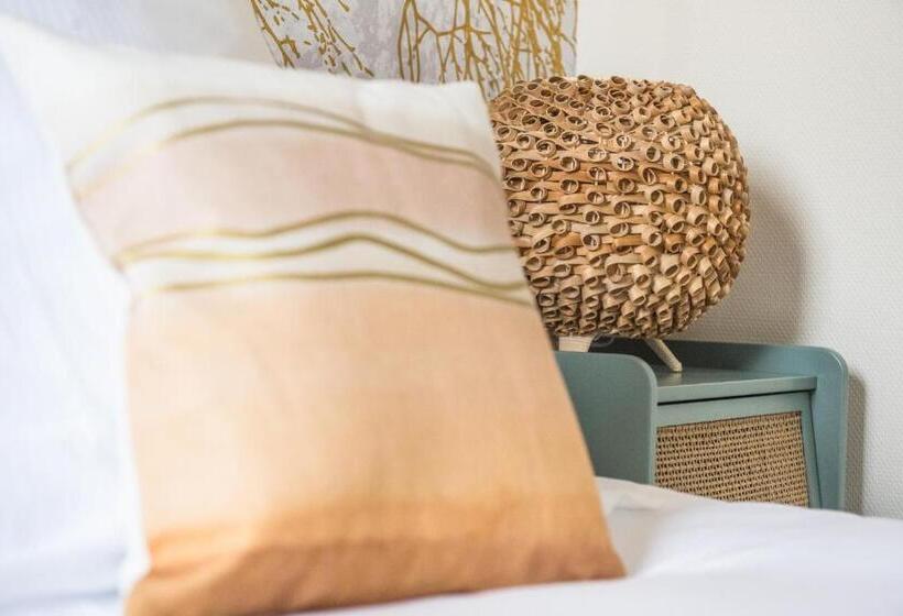 Maison   L Outsider   Forêt