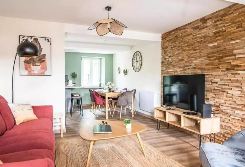 Maison   L Outsider   Forêt