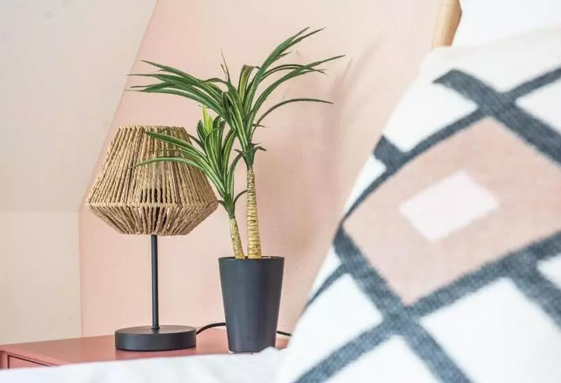 Maison   L Outsider   Forêt