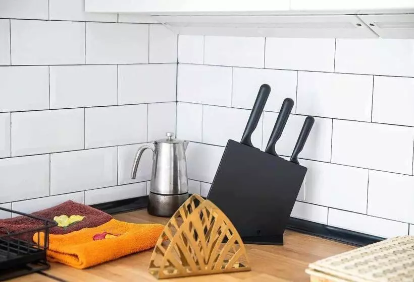 Le Family Palms My Home