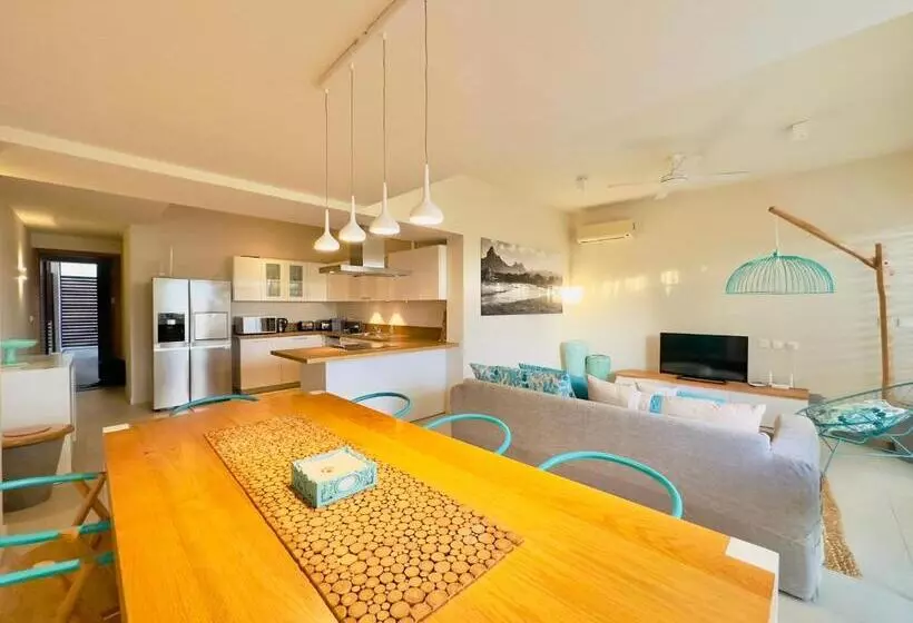 Luxury Waterfront Apartment