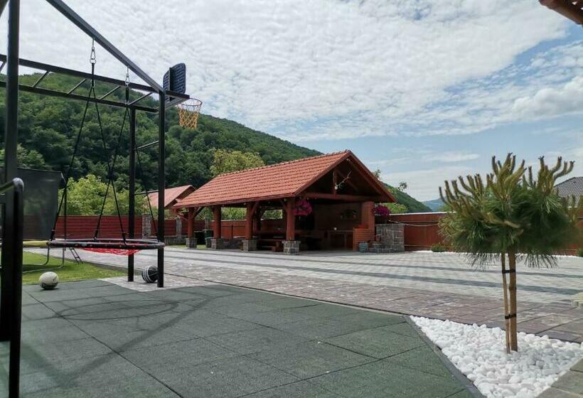 بنسيون Dió Vendégház