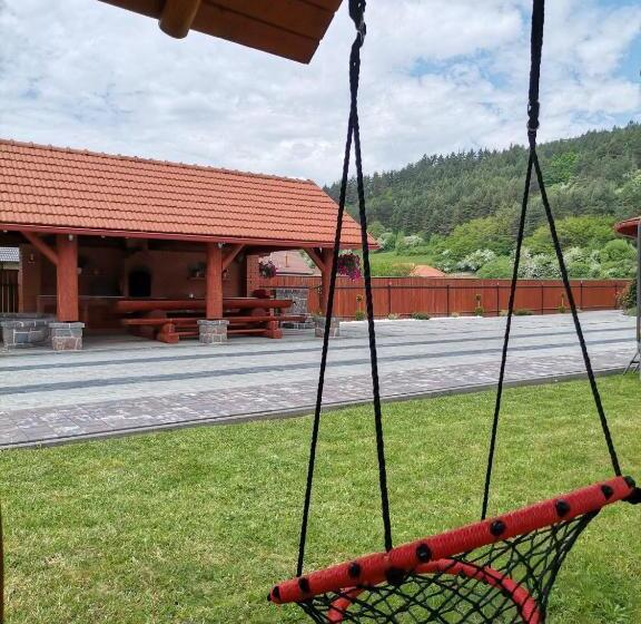 بنسيون Dió Vendégház