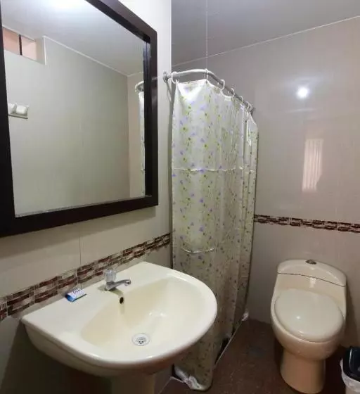 ペンション Hostal Coral