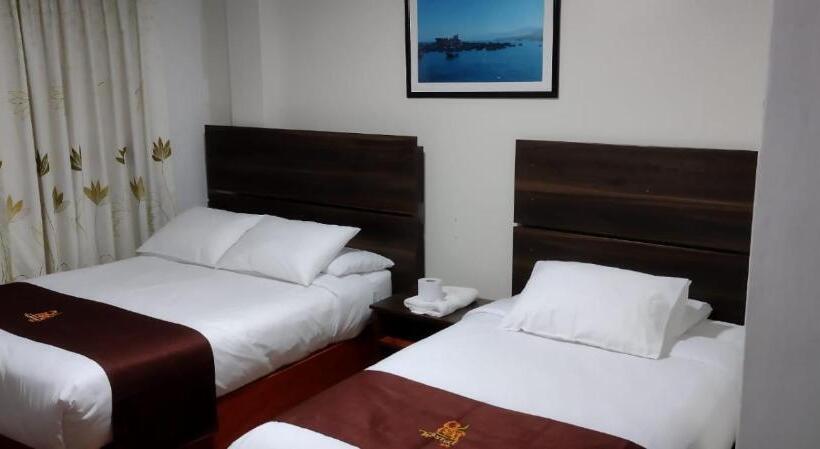 پانسیون Hostal Coral