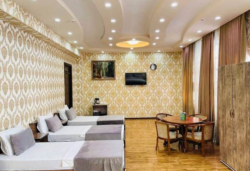 هاستل Alisher Hotel By Shosh