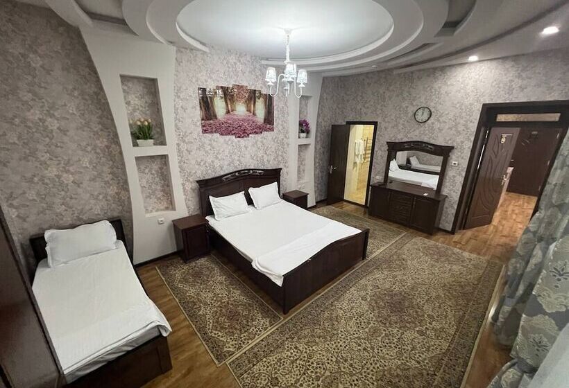 هاستل Alisher Hotel By Shosh