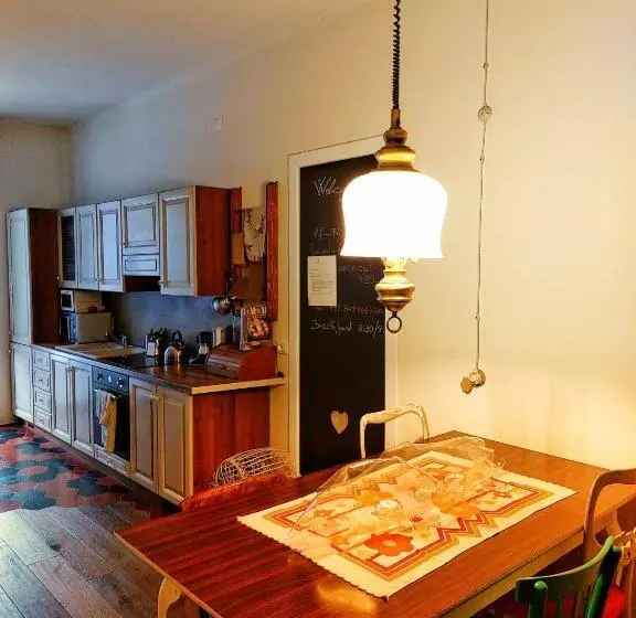 تختخواب و صبحانه A Casa Di Nat