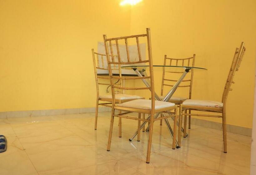 Hotel Rang Mahal Resort