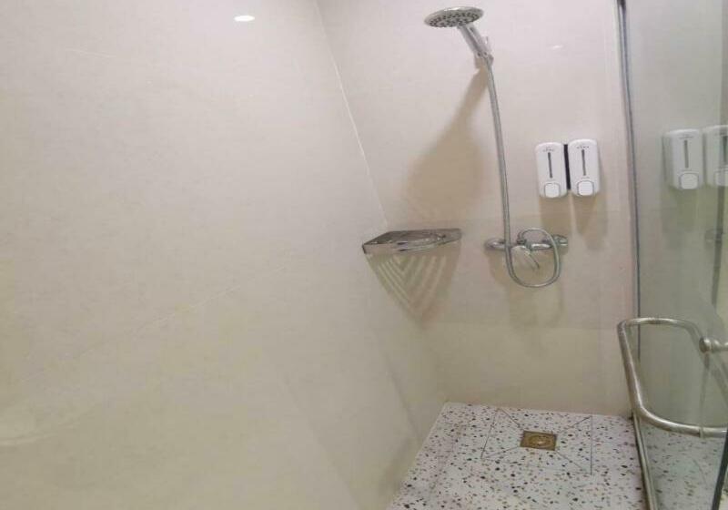 Hotel Shell Liaocheng Linqing City Bus Station