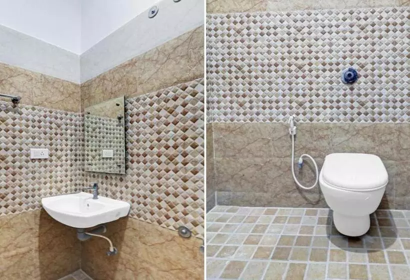 Hotelli Grand Jp Inn Near 2 Km From Gundlupet Bus Stand