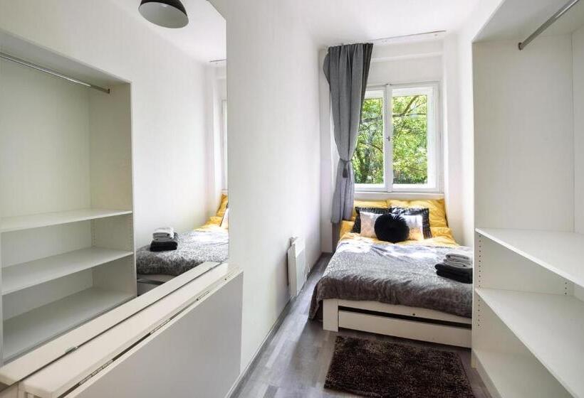 ペンション Buda Centre Homes By The Allee Shopping Mall