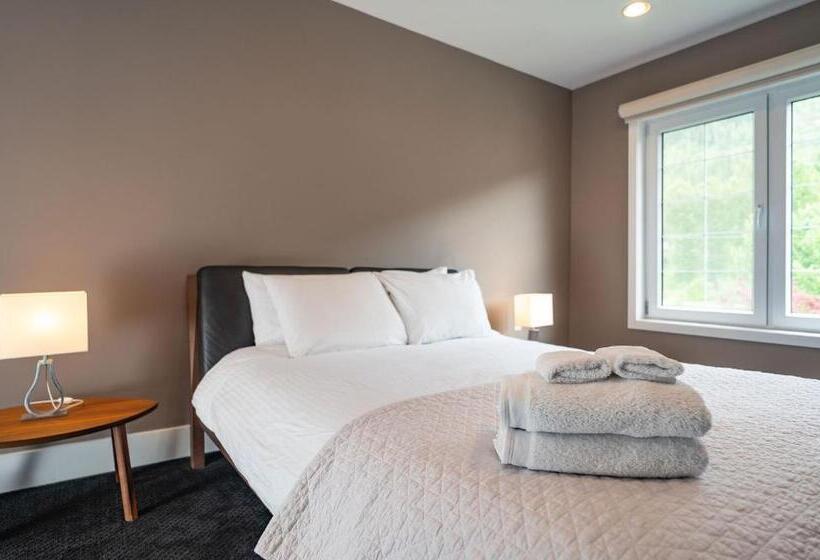 Aspen Lodge By Revelstoke Vacations